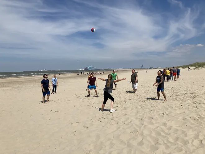 Playing at the beach @Teambuilding 2022